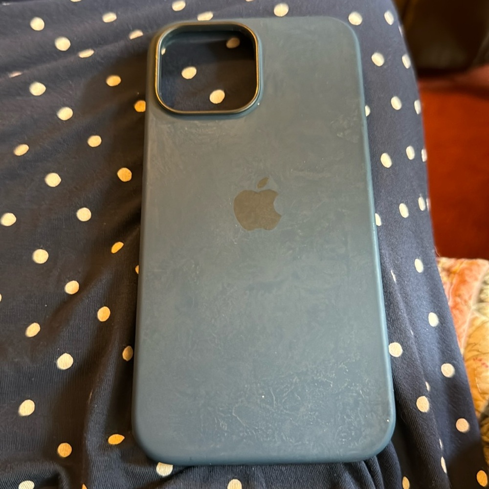 Iphone 13 pro max case genuine apple silicone magsafe case Navy blue Gently used